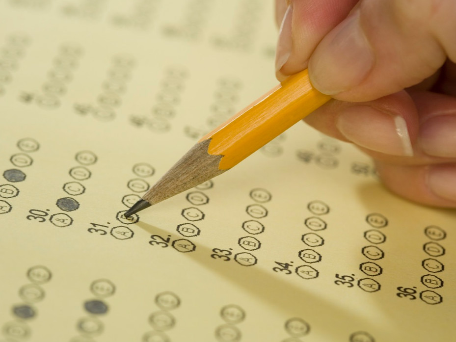 梯子網(wǎng)加入題庫(kù)APP大軍，推出“天天愛(ài)刷題”