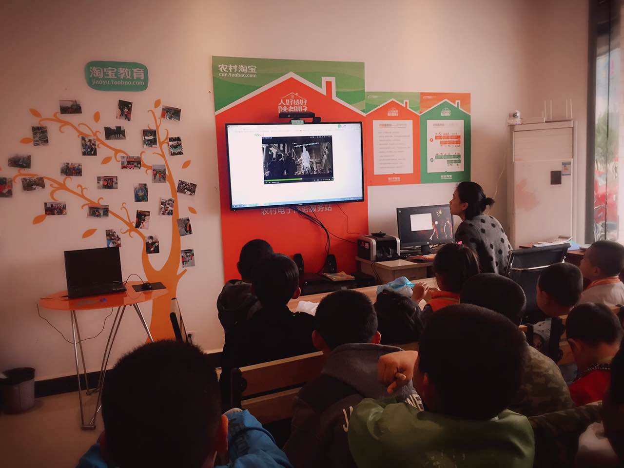 村淘據(jù)點(diǎn)成上課教室？淘寶教育聯(lián)合農(nóng)村淘寶開(kāi)發(fā)農(nóng)村教育